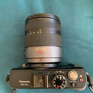 Mirrorless Camera — Panasonic Lumix GF1